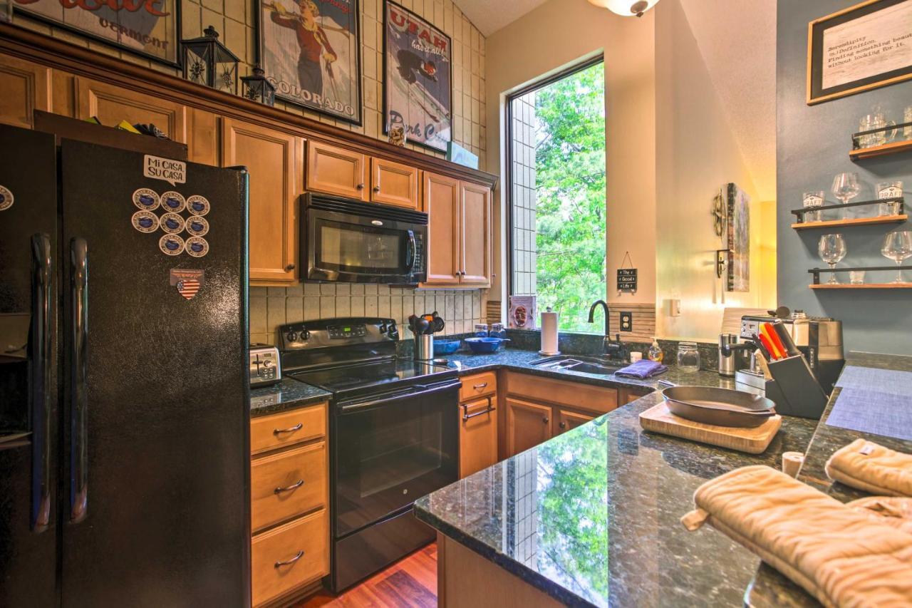 Cozy Wintergreen Resort Condo Walk To Ski Lifts! Lyndhurst Εξωτερικό φωτογραφία